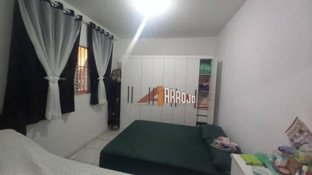 Casa, 2 quartos, 96 m² - Foto 1
