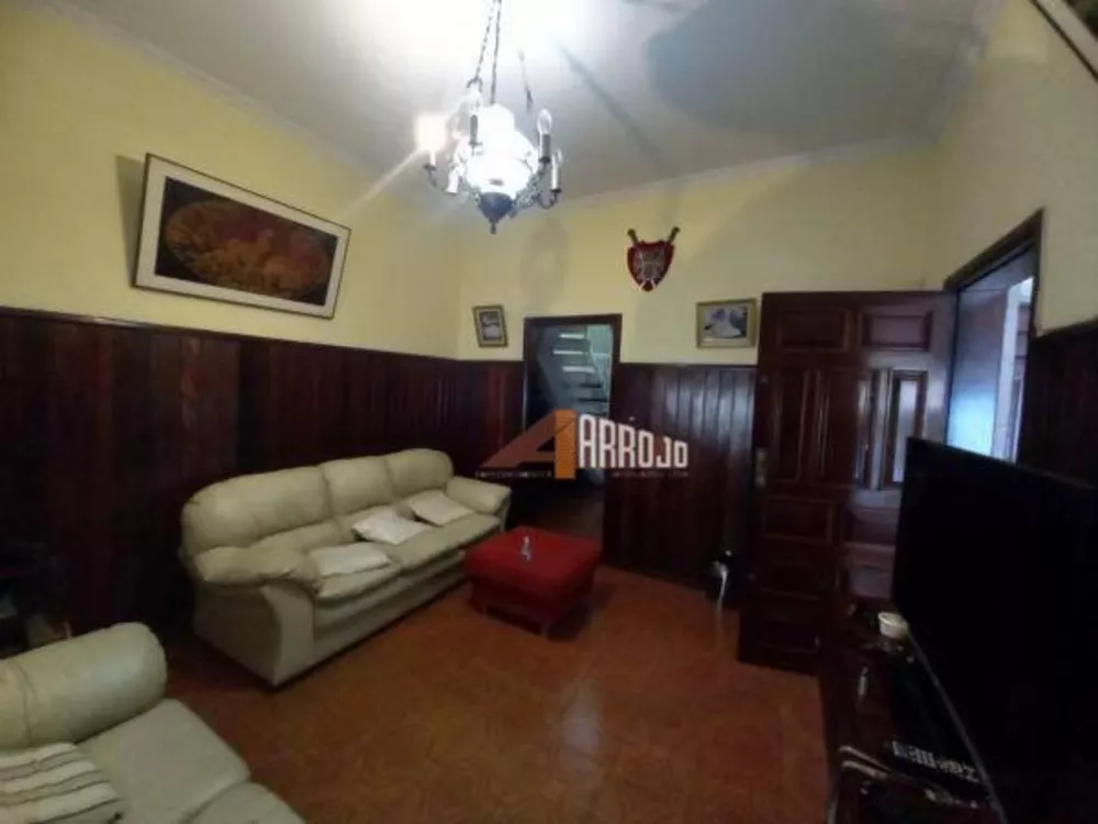 Sobrado à venda com 4 quartos, 191m² - Foto 2