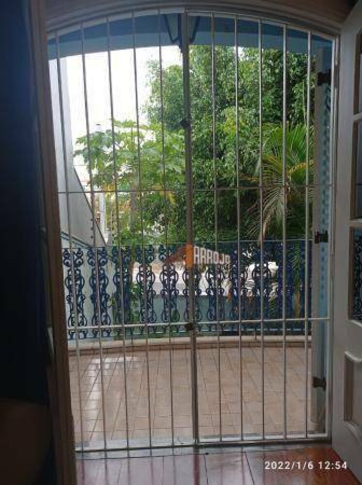 Sobrado, 3 quartos, 214 m² - Foto 2