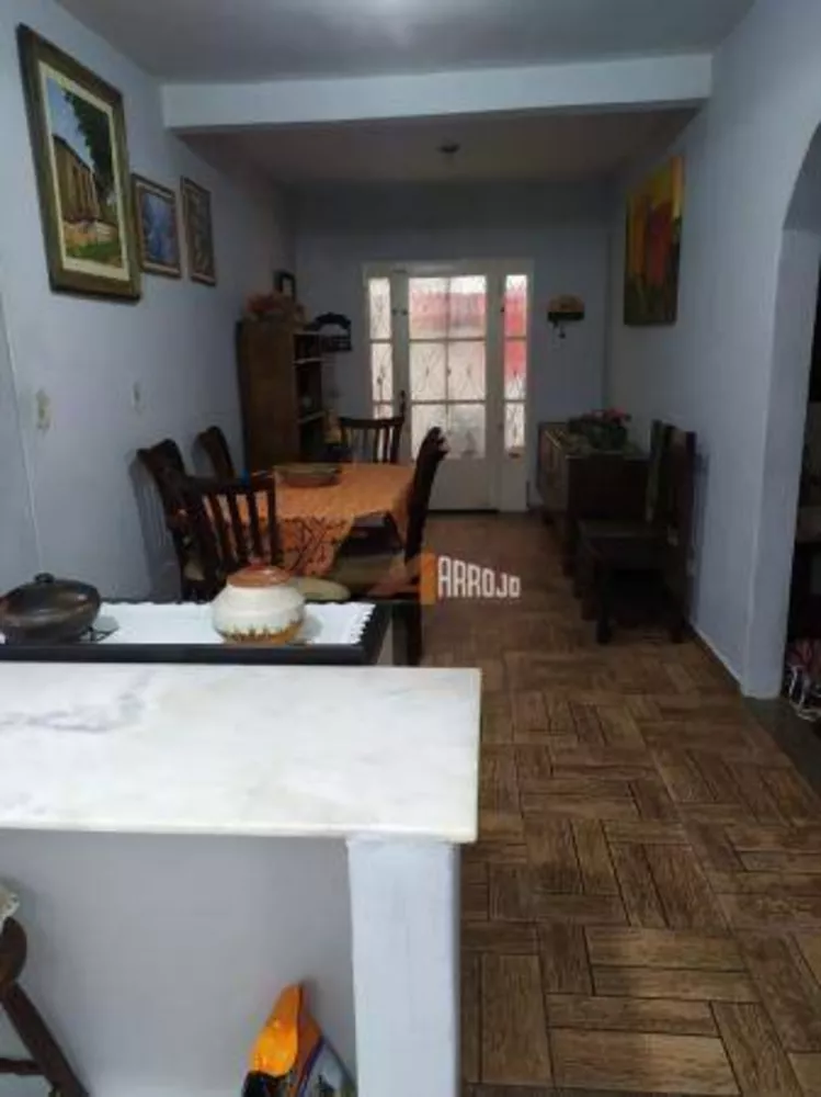 Casa, 3 quartos, 300 m² - Foto 4