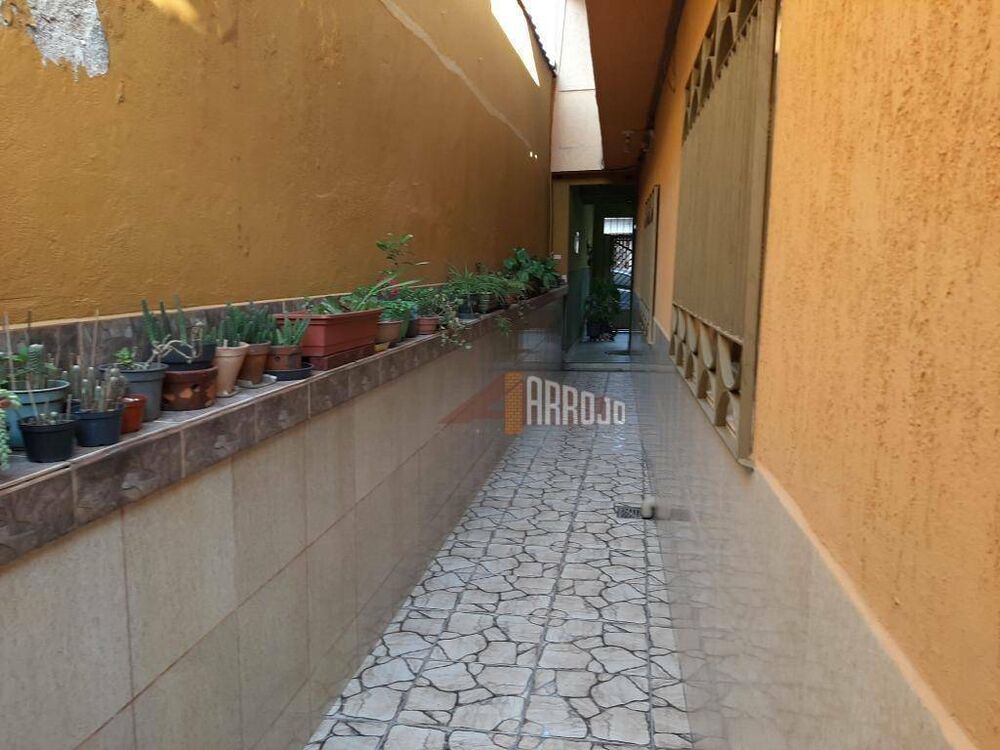Casa, 3 quartos, 267 m² - Foto 30