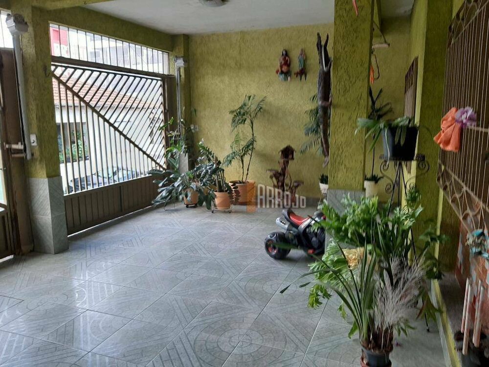 Casa, 3 quartos, 267 m² - Foto 28