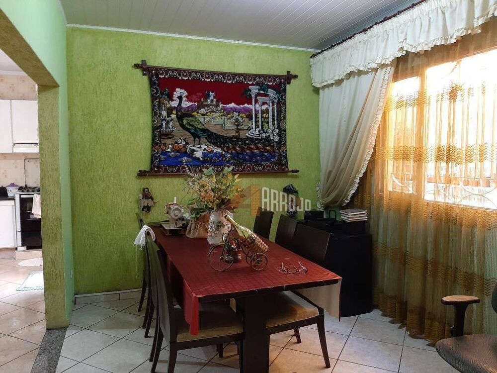 Casa, 3 quartos, 267 m² - Foto 13