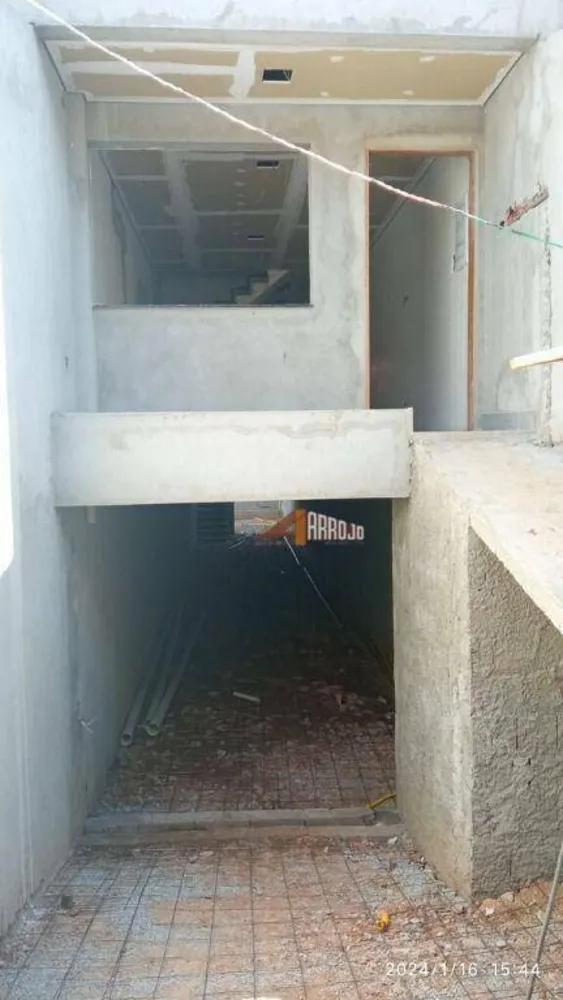 Sobrado, 3 quartos, 207 m² - Foto 4