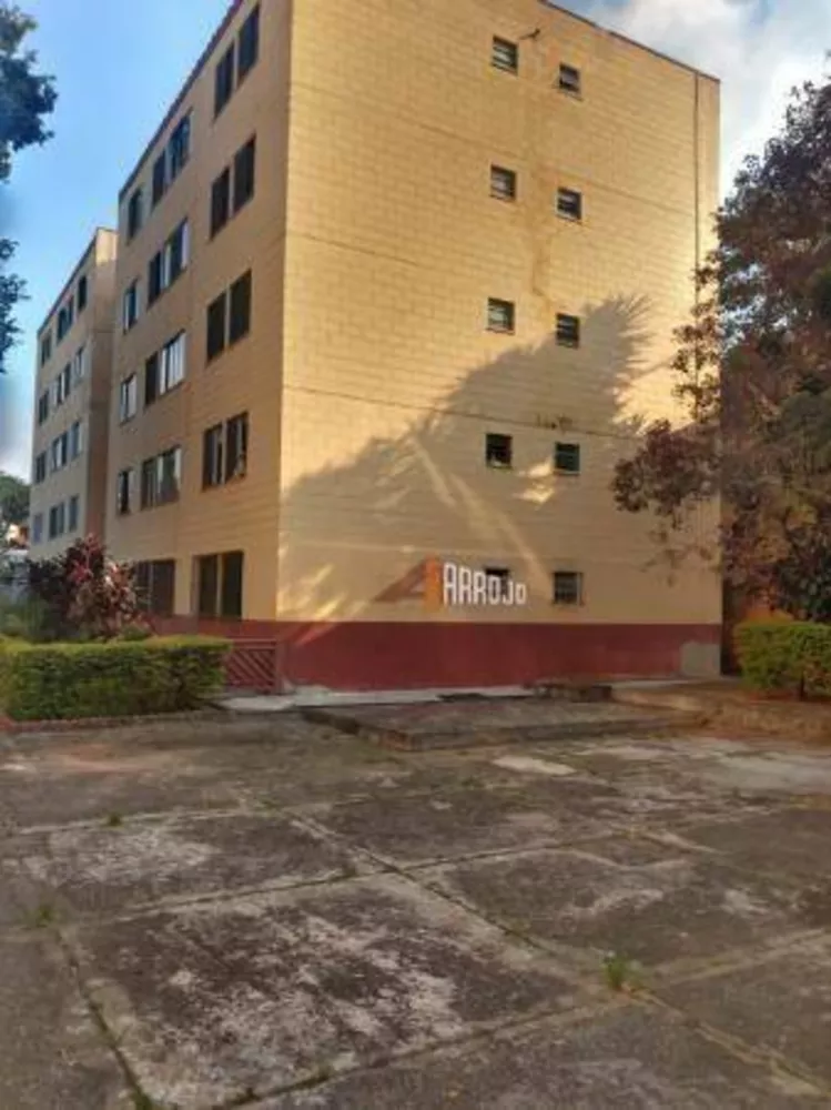 Apartamento à venda com 3 quartos, 65m² - Foto 1