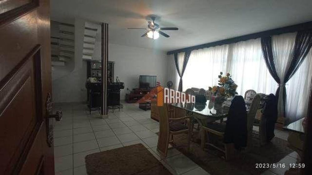Sobrado, 3 quartos, 283 m² - Foto 8
