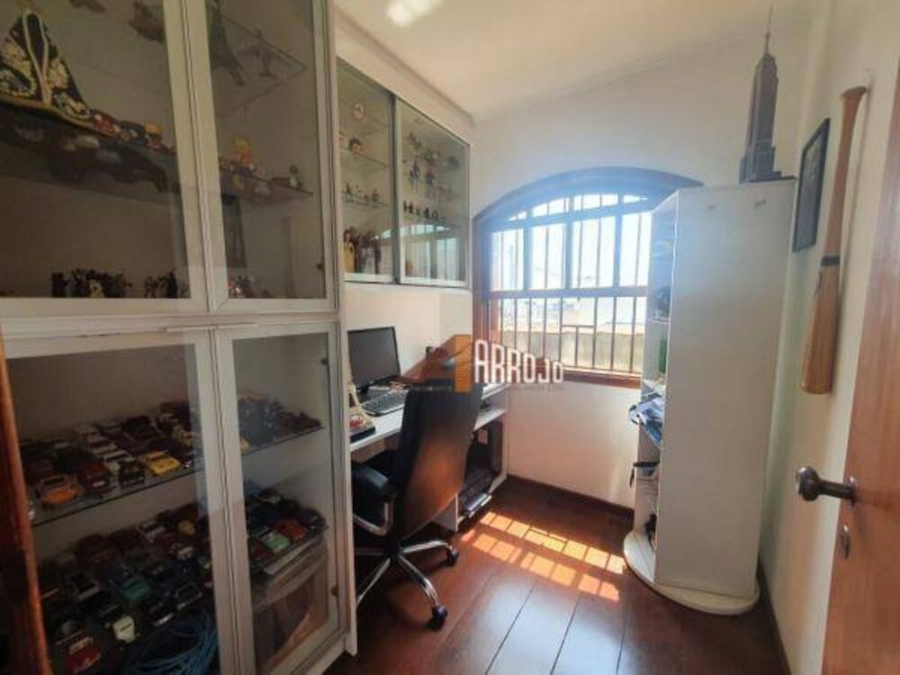 Sobrado, 5 quartos, 240 m² - Foto 9