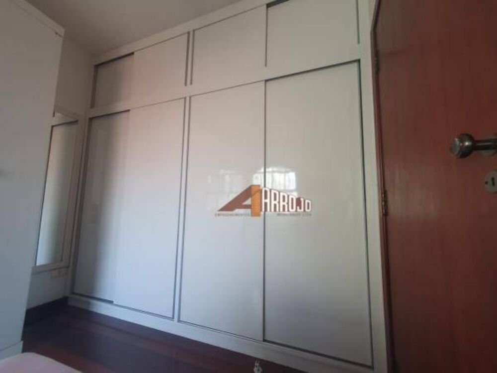 Sobrado, 5 quartos, 240 m² - Foto 3