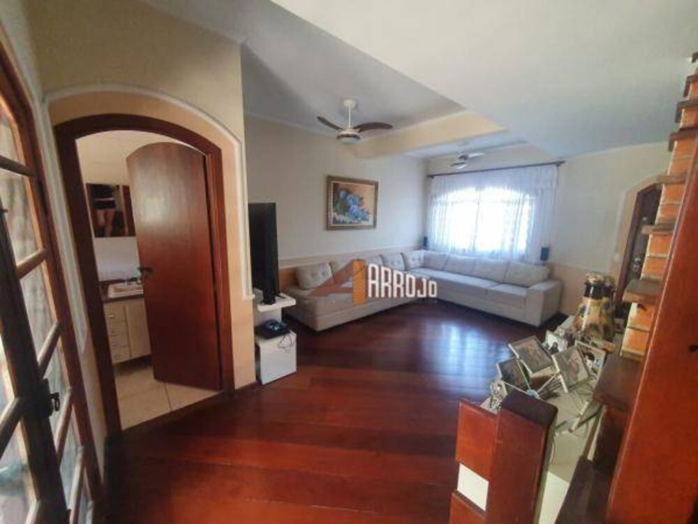Sobrado, 5 quartos, 240 m² - Foto 10