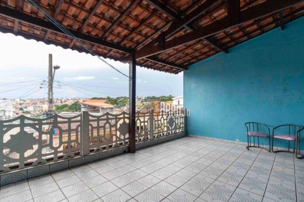 Sobrado, 3 quartos, 198 m² - Foto 2