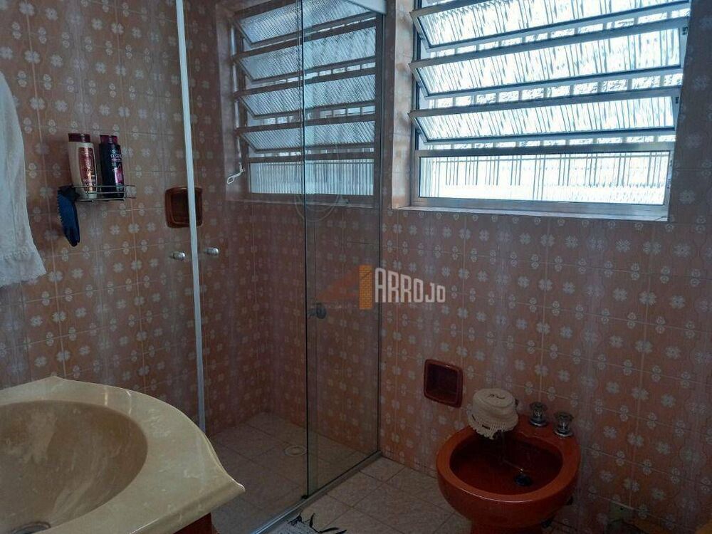 Casa, 3 quartos, 249 m² - Foto 3