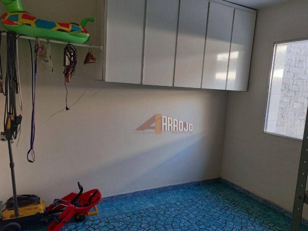 Casa, 3 quartos, 249 m² - Foto 5