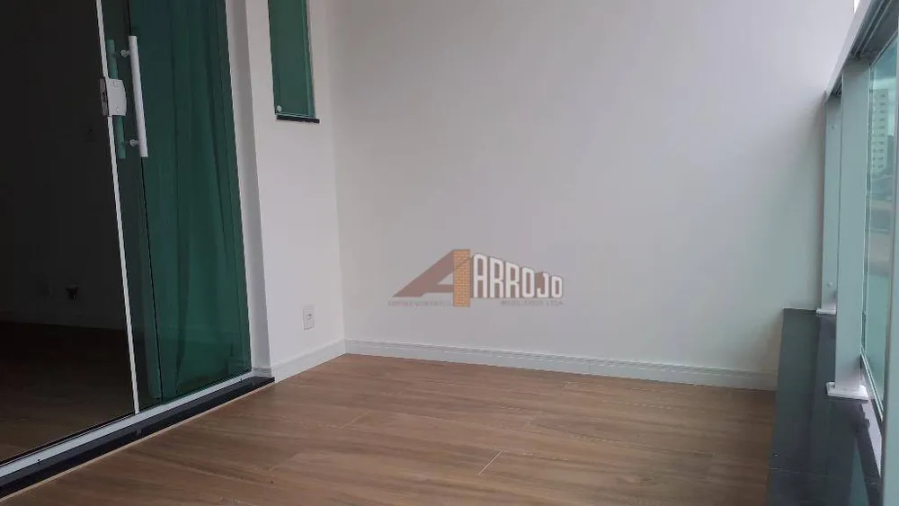 Sobrado, 3 quartos, 290 m² - Foto 3