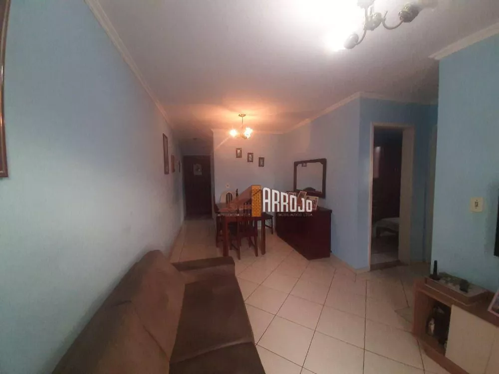 Apartamento à venda com 2 quartos, 56m² - Foto 2