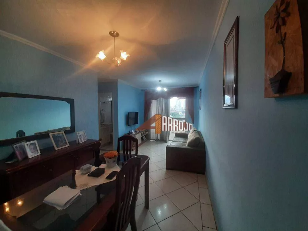 Apartamento à venda com 2 quartos, 56m² - Foto 1