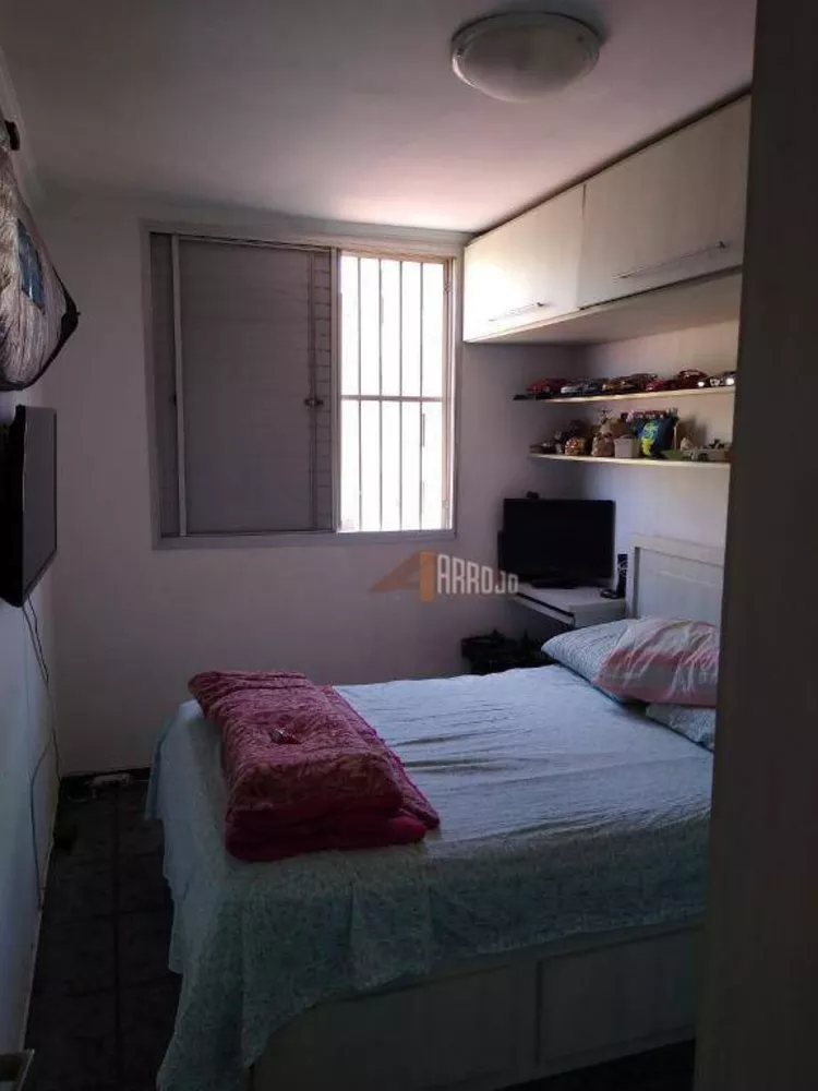 Apartamento à venda com 2 quartos, 53m² - Foto 4