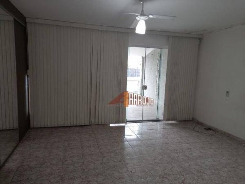Sobrado, 3 quartos, 207 m² - Foto 3