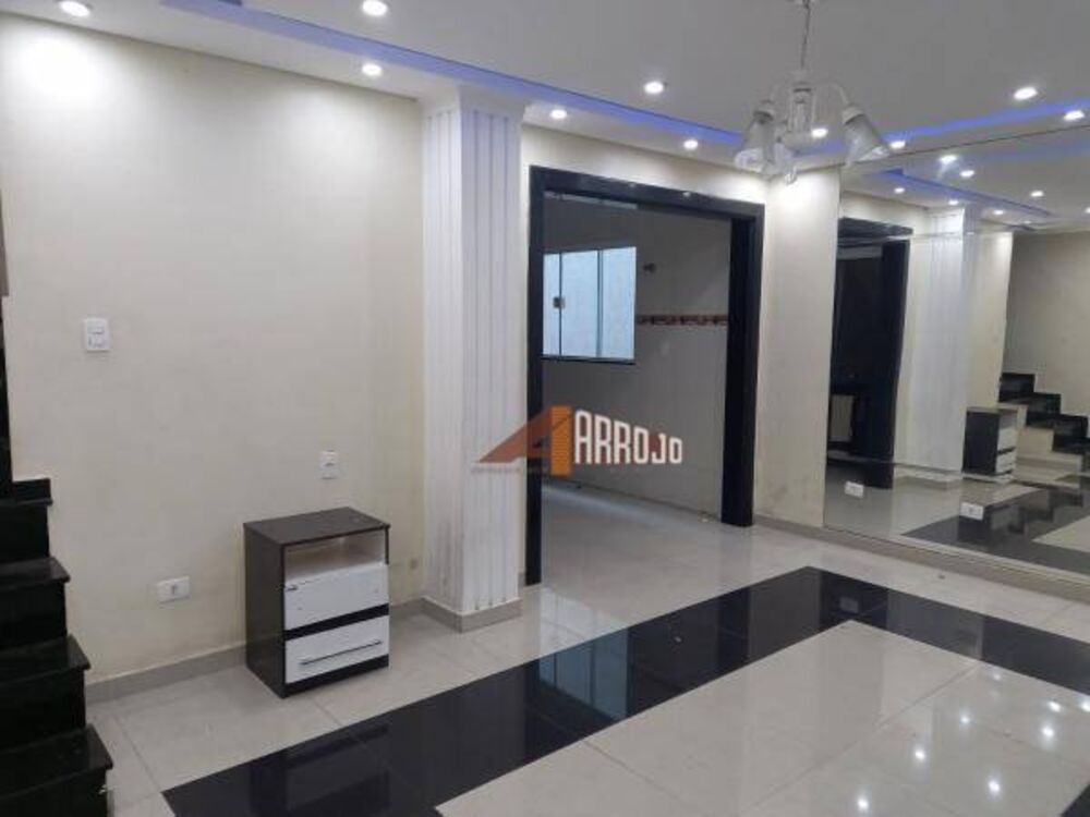 Sobrado, 3 quartos, 207 m² - Foto 1