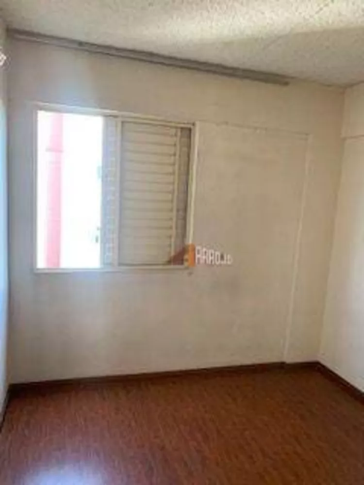 Apartamento à venda com 2 quartos, 68m² - Foto 5