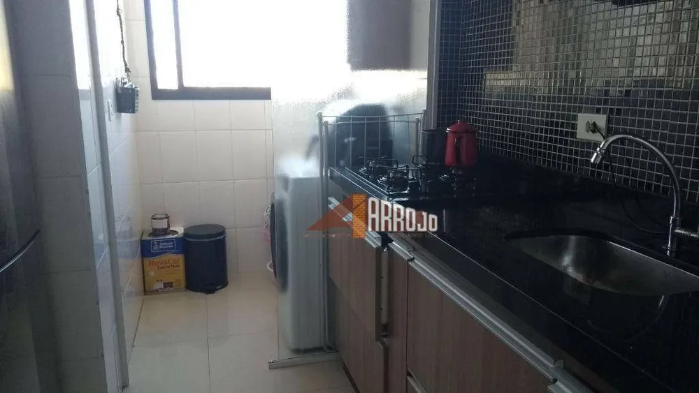 Apartamento, 2 quartos, 58 m² - Foto 2