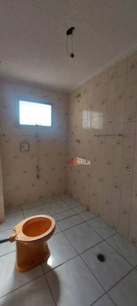 Apartamento à venda com 2 quartos, 79m² - Foto 3