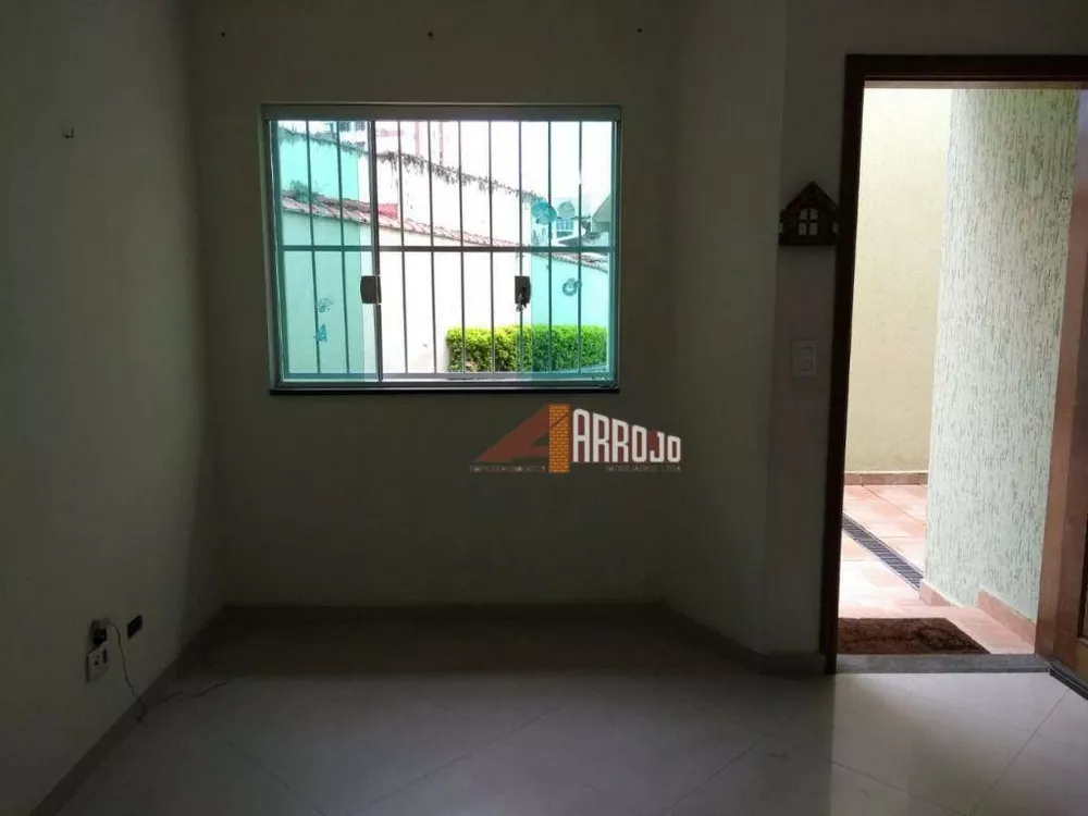 Sobrado à venda com 2 quartos, 76m² - Foto 1