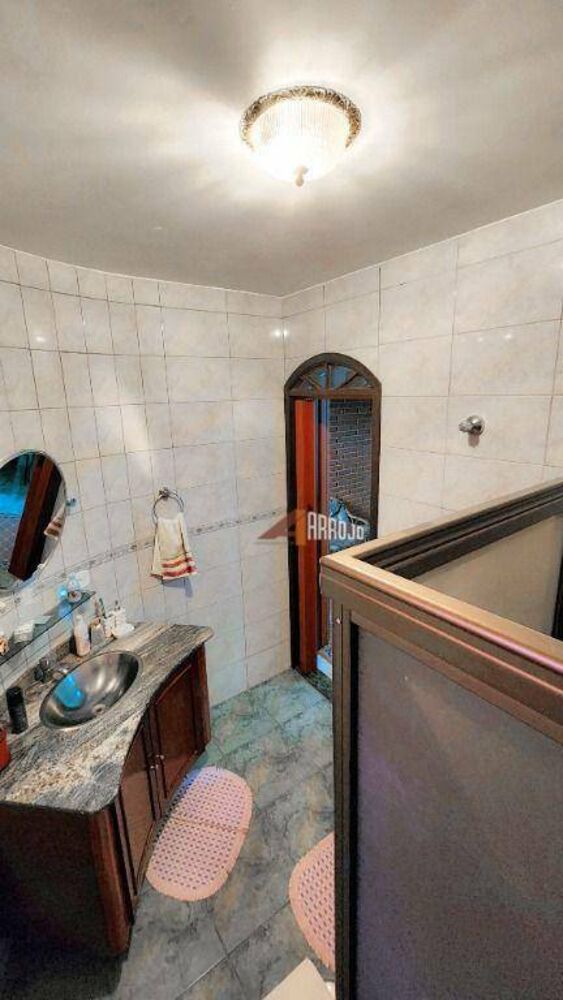 Casa, 3 quartos, 216 m² - Foto 6