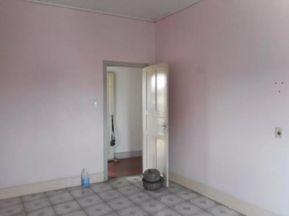 Casa para alugar com 2 quartos, 70m² - Foto 3