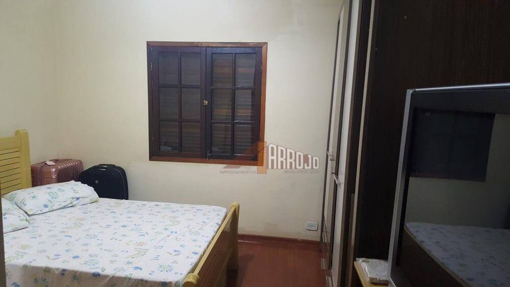 Casa, 3 quartos, 193 m² - Foto 2