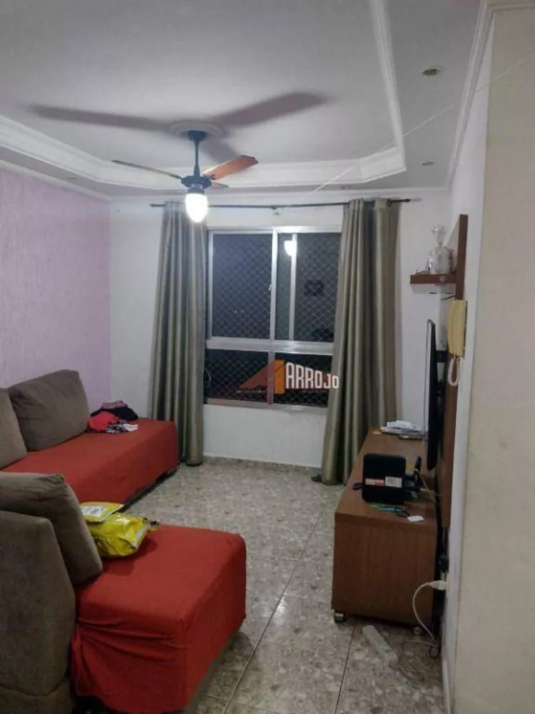 Apartamento à venda com 2 quartos, 56m² - Foto 2