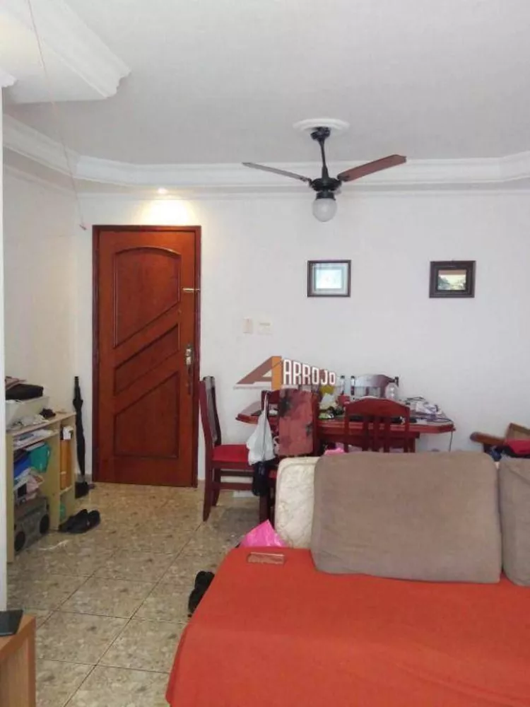 Apartamento à venda com 2 quartos, 56m² - Foto 1