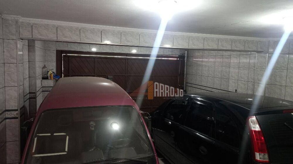 Casa, 3 quartos, 180 m² - Foto 2