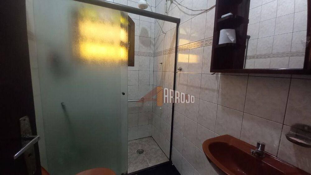 Casa, 3 quartos, 180 m² - Foto 3