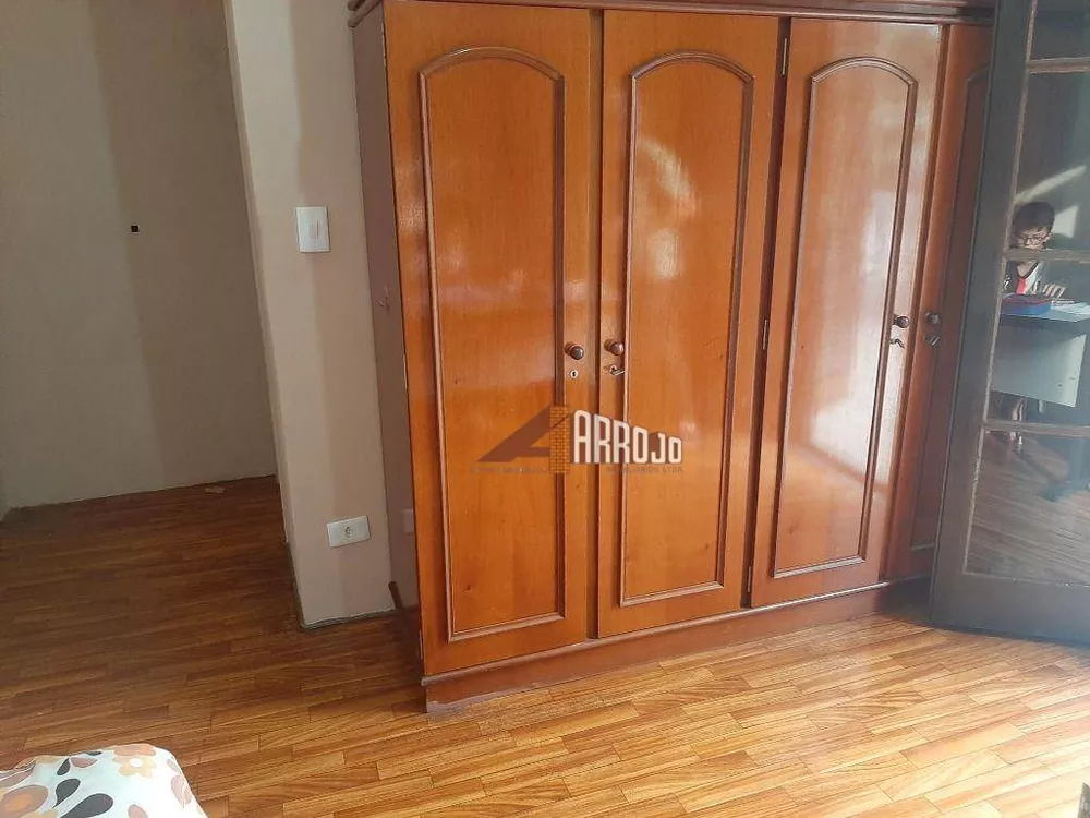 Sobrado à venda com 3 quartos, 225m² - Foto 3