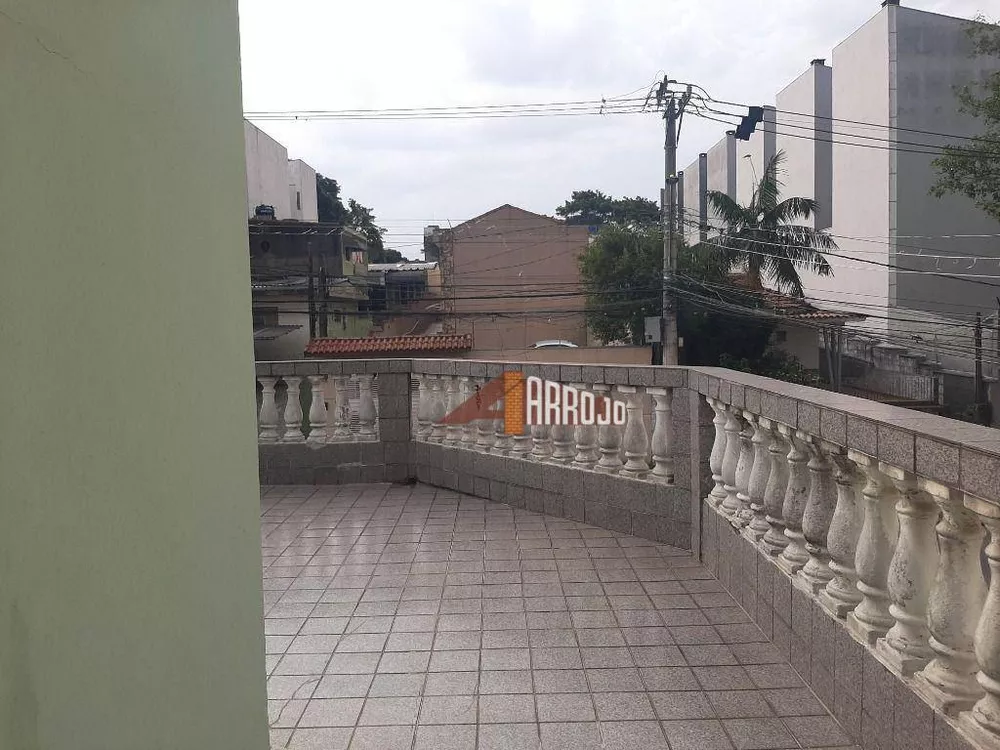 Sobrado à venda com 3 quartos, 225m² - Foto 5