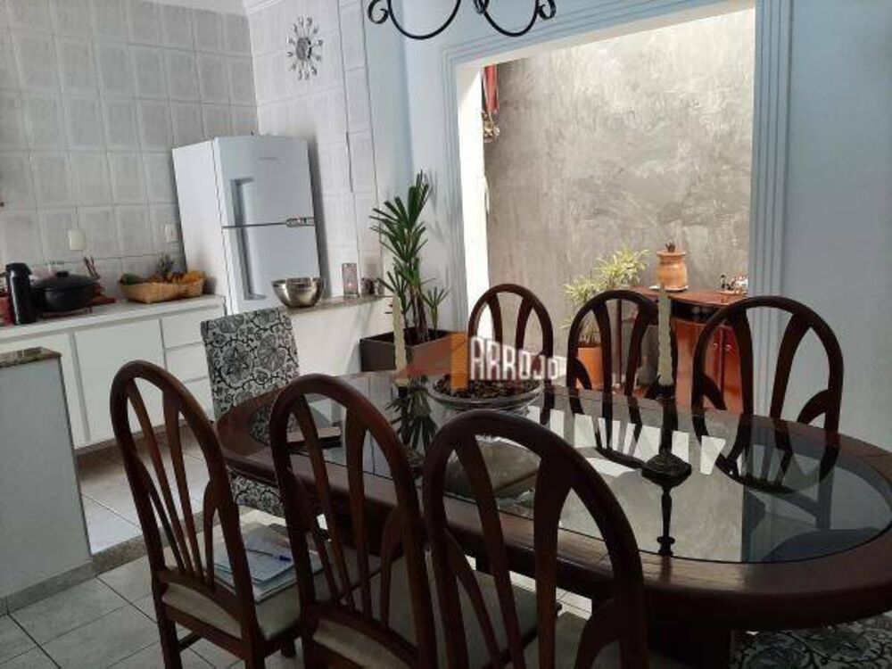 Casa, 3 quartos, 77 m² - Foto 2