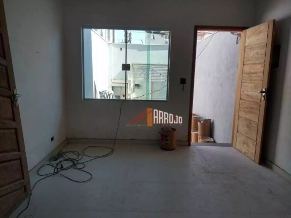 Sobrado à venda com 2 quartos, 95m² - Foto 1