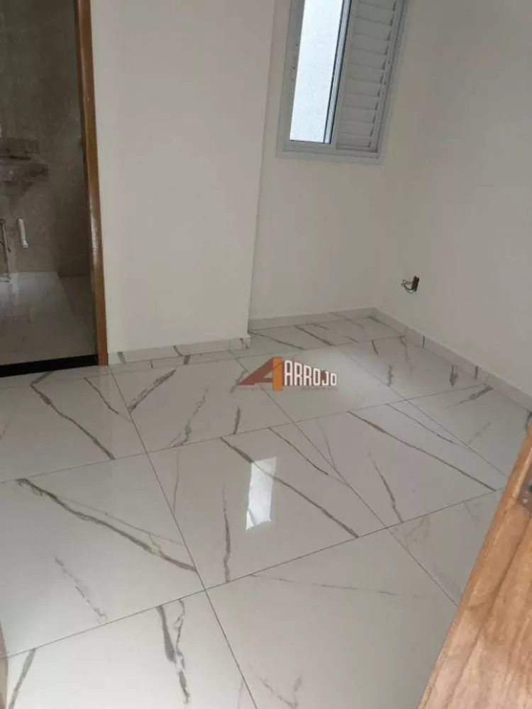 Sobrado à venda com 2 quartos, 80m² - Foto 4