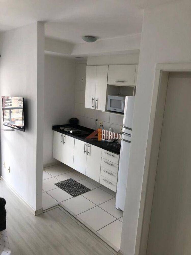 Apartamento para alugar com 1 quarto, 37m² - Foto 4