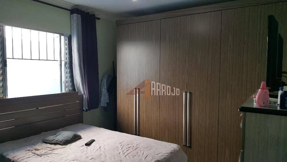 Casa, 3 quartos, 163 m² - Foto 2