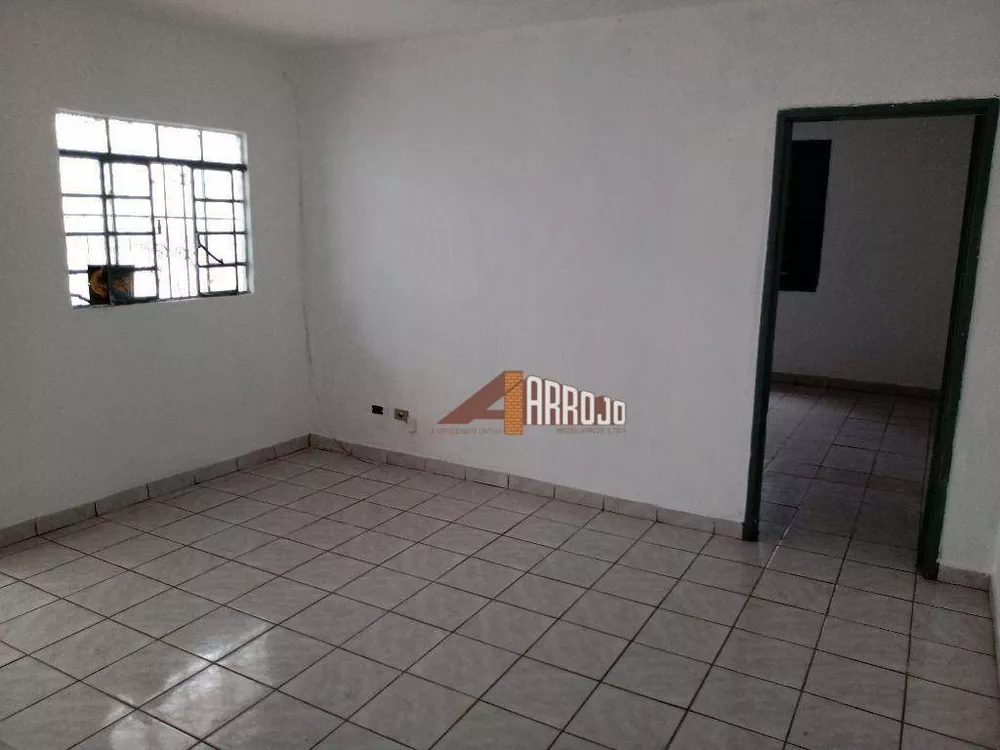 Casa para alugar com 1 quarto, 70m² - Foto 6