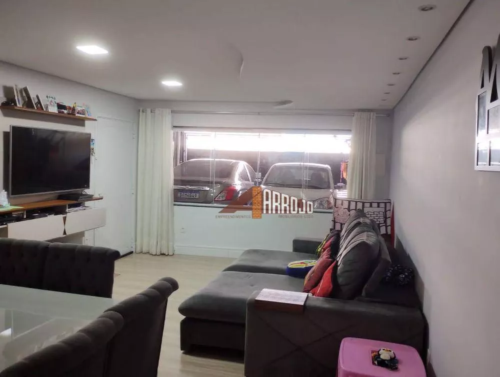 Casa à venda com 4 quartos, 160m² - Foto 1