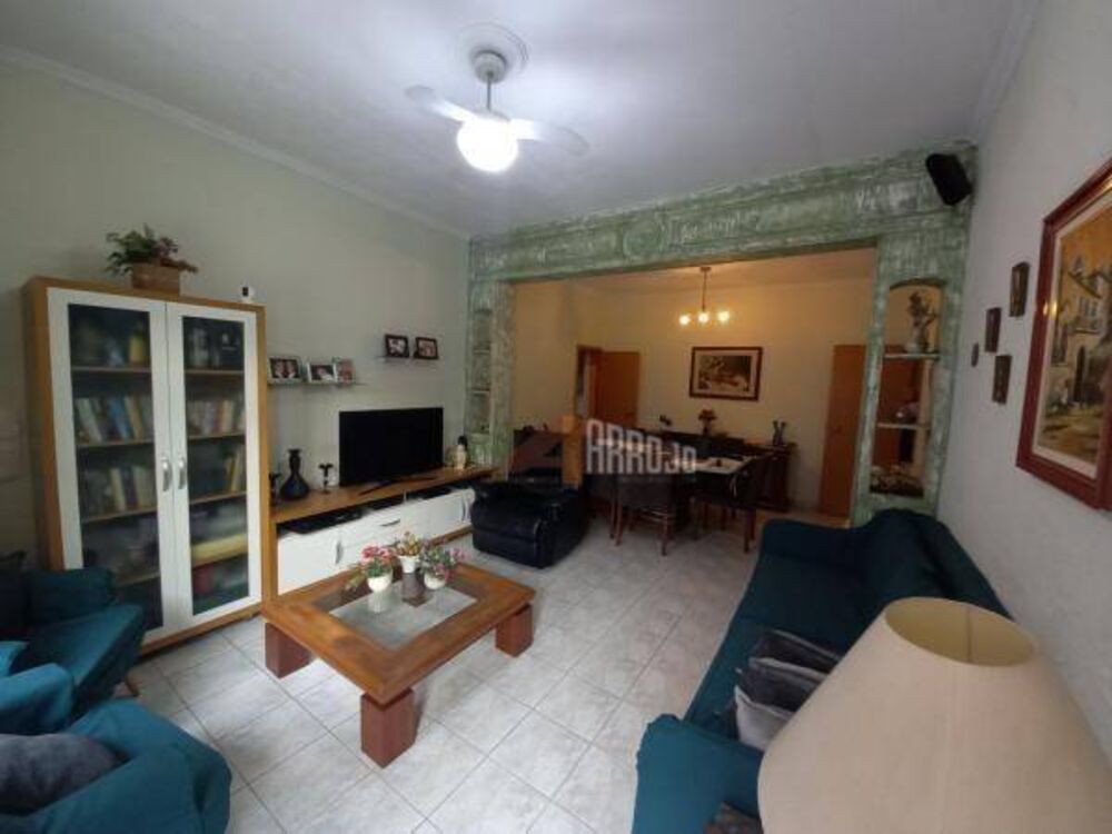 Casa, 3 quartos, 200 m² - Foto 2