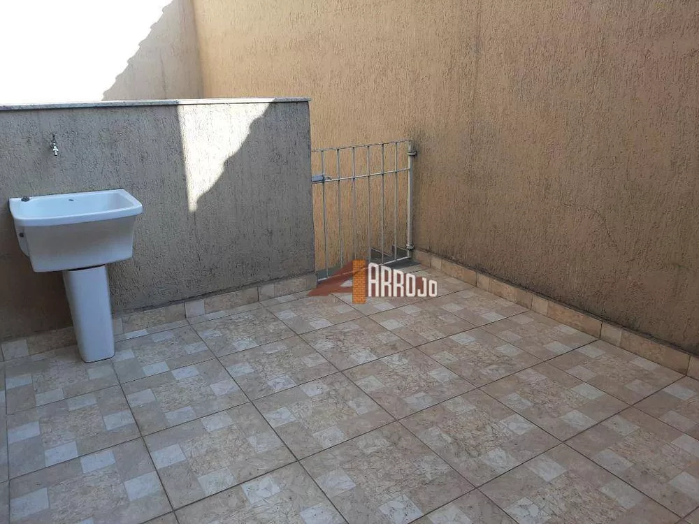 Sobrado à venda com 3 quartos, 186m² - Foto 8