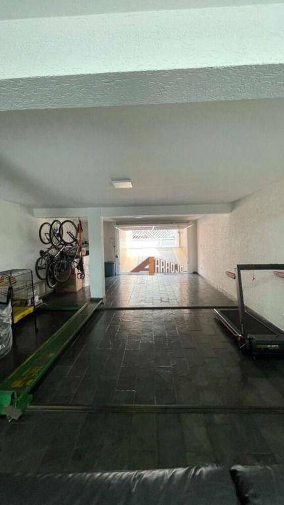 Sobrado, 3 quartos, 218 m² - Foto 2