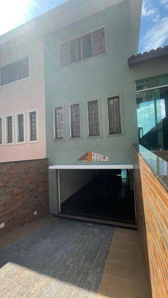 Sobrado, 3 quartos, 218 m² - Foto 6