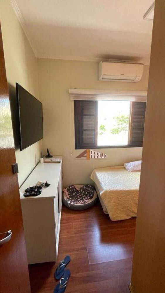 Sobrado, 3 quartos, 218 m² - Foto 8