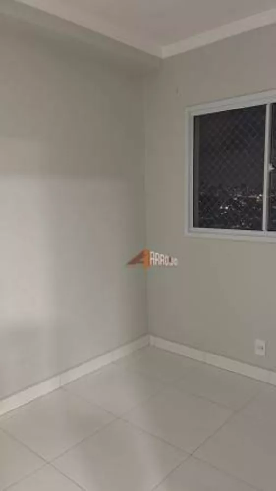 Apartamento à venda com 2 quartos, 37m² - Foto 3