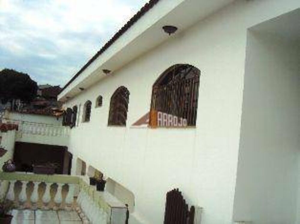 Casa à venda com 3 quartos, 234m² - Foto 11