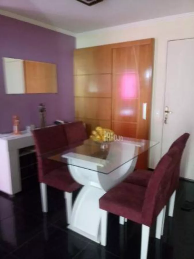 Apartamento à venda com 2 quartos, 46m² - Foto 1